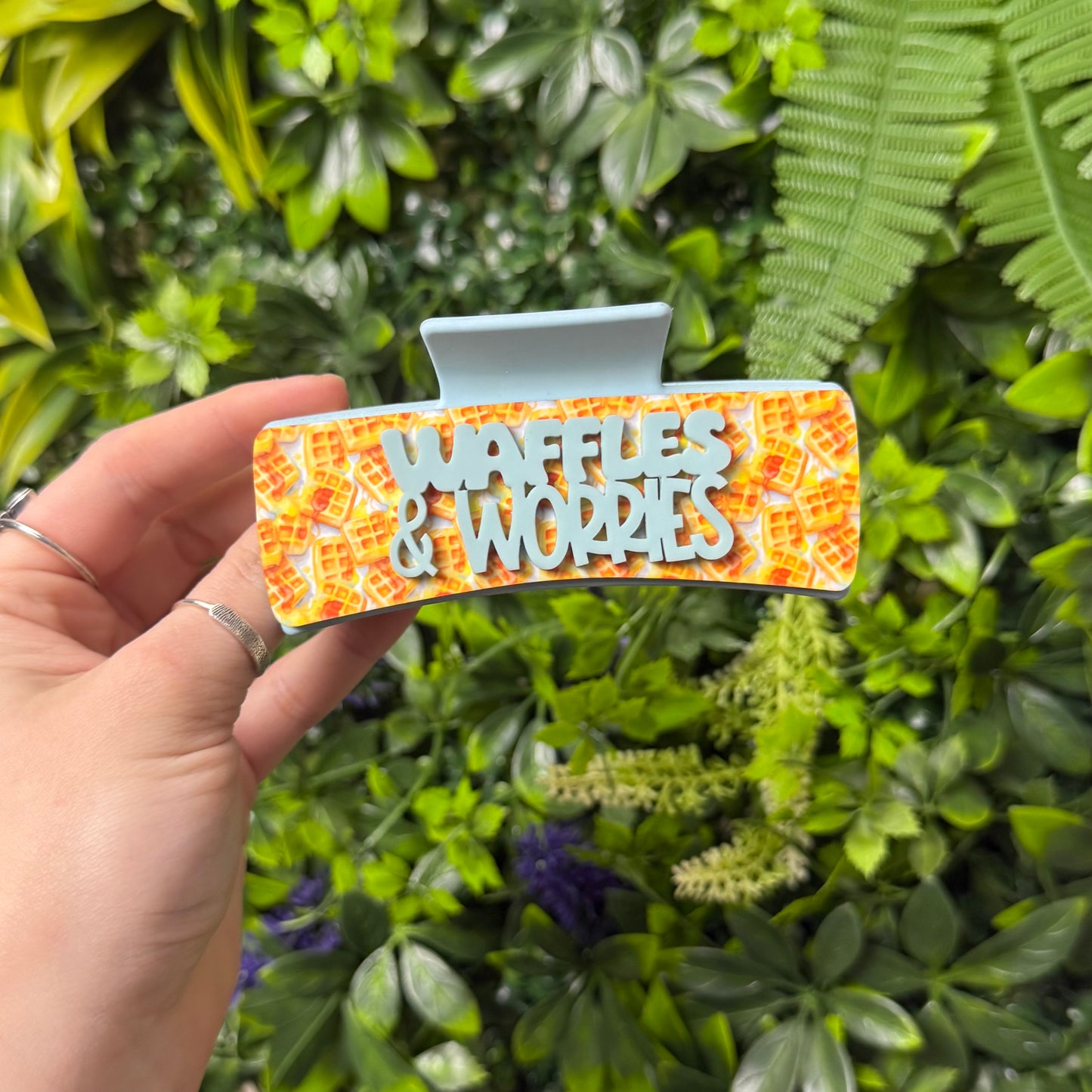 RTS Waffles & Worries || Claw Clip