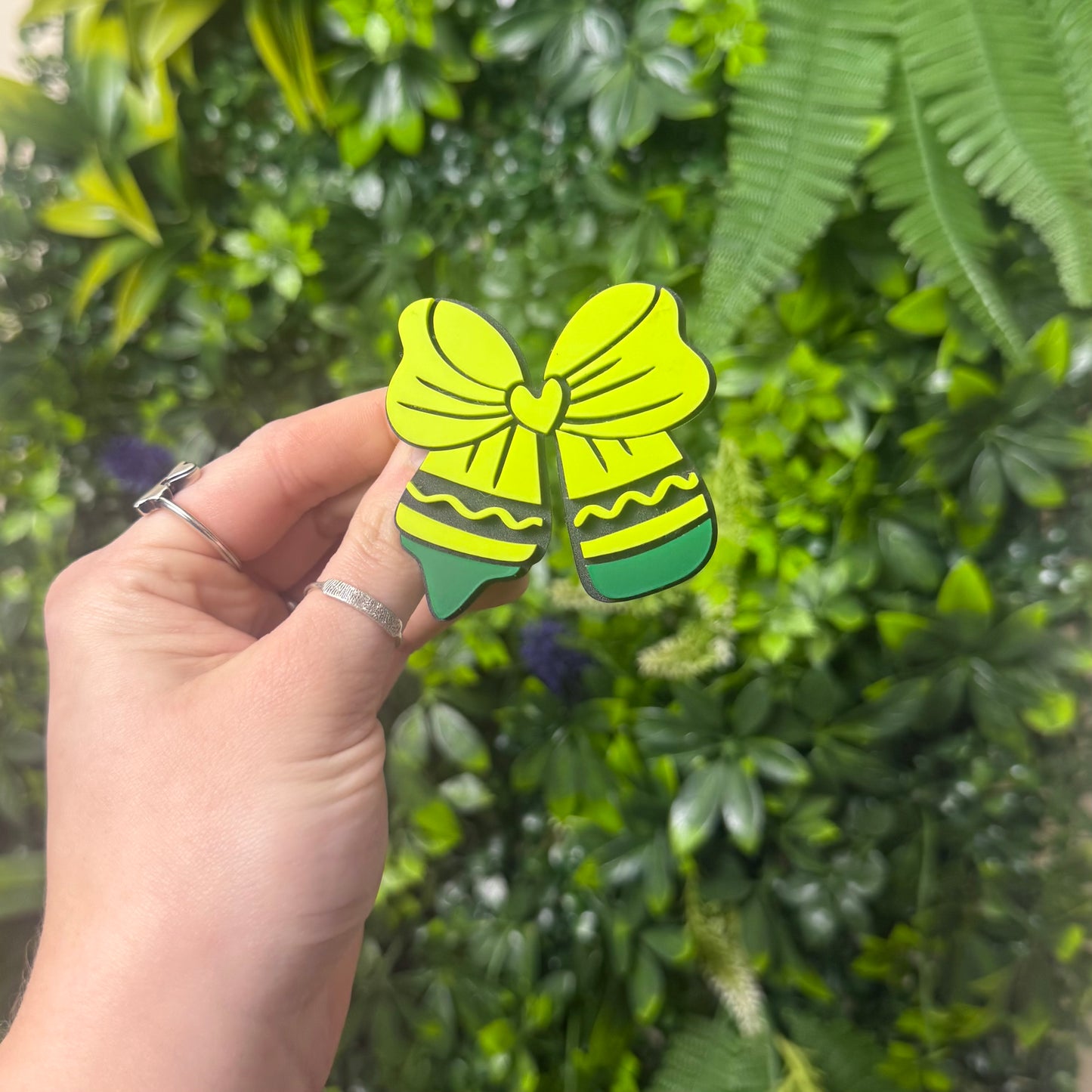 RTS Green Crayon Bow || Hair Clip