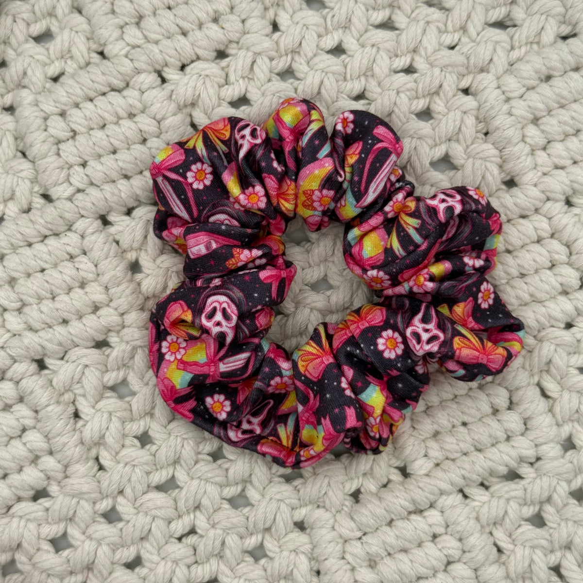 RTS Scream || Scrunchie