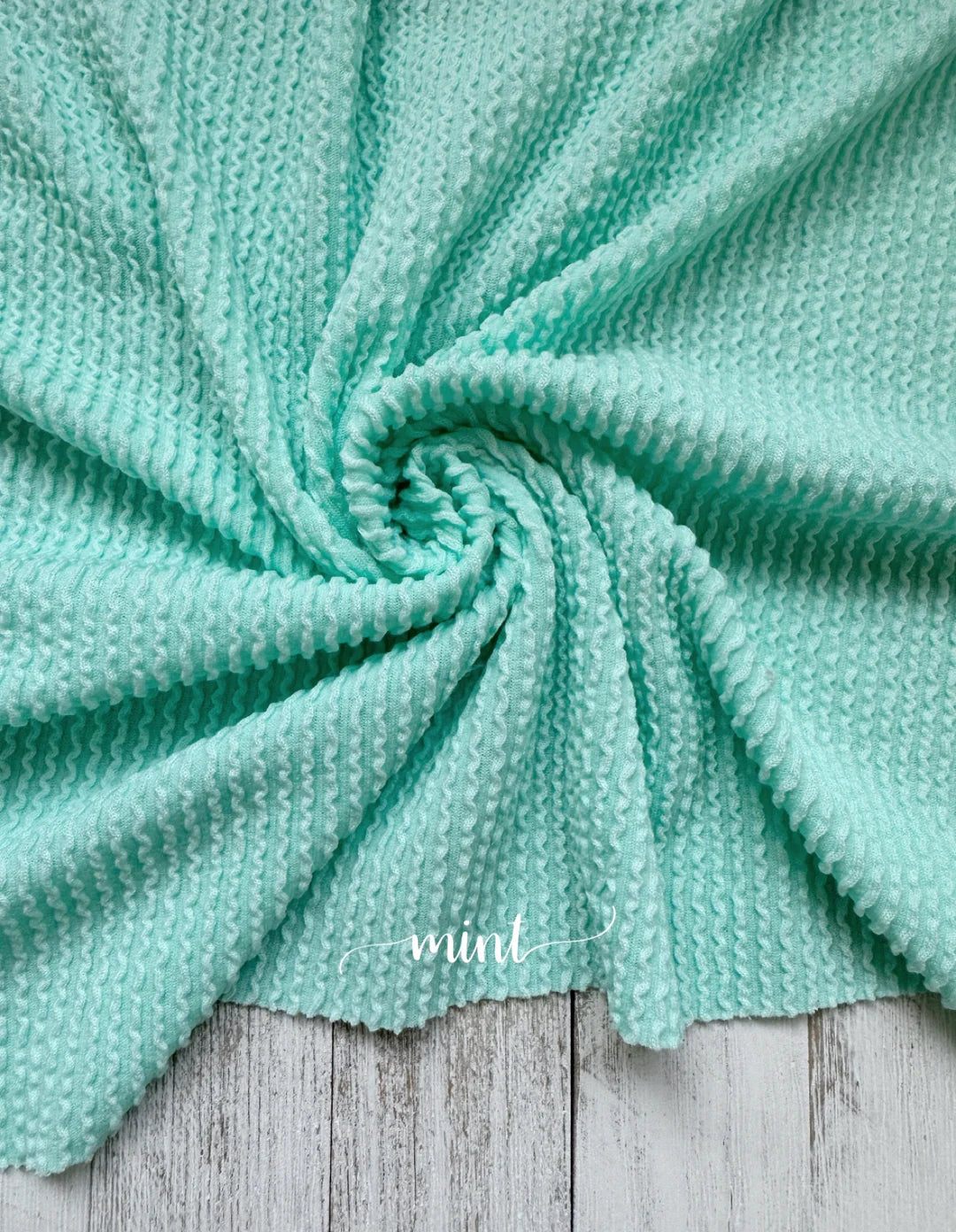 MINT WAVED RIB