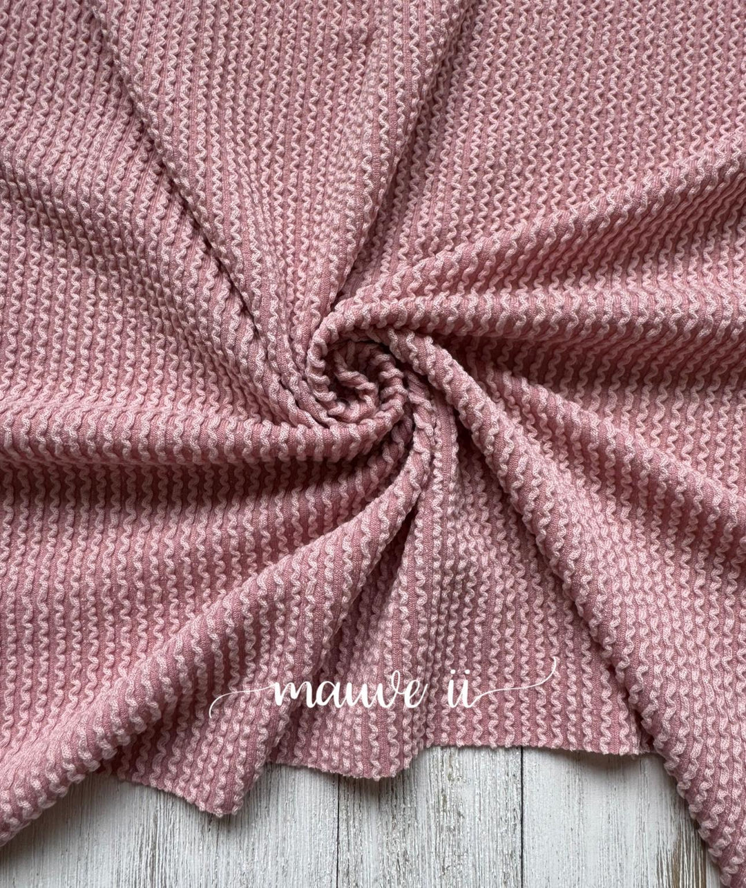 MAUVE II WAVED RIB