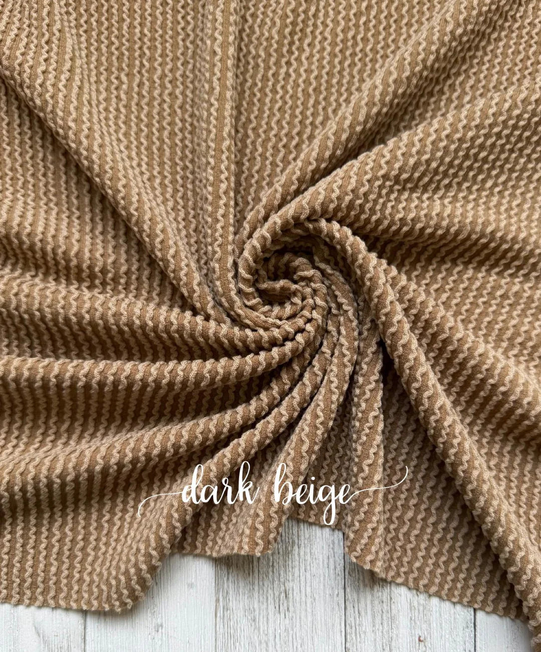 DARK BEIGE WAVED RIB
