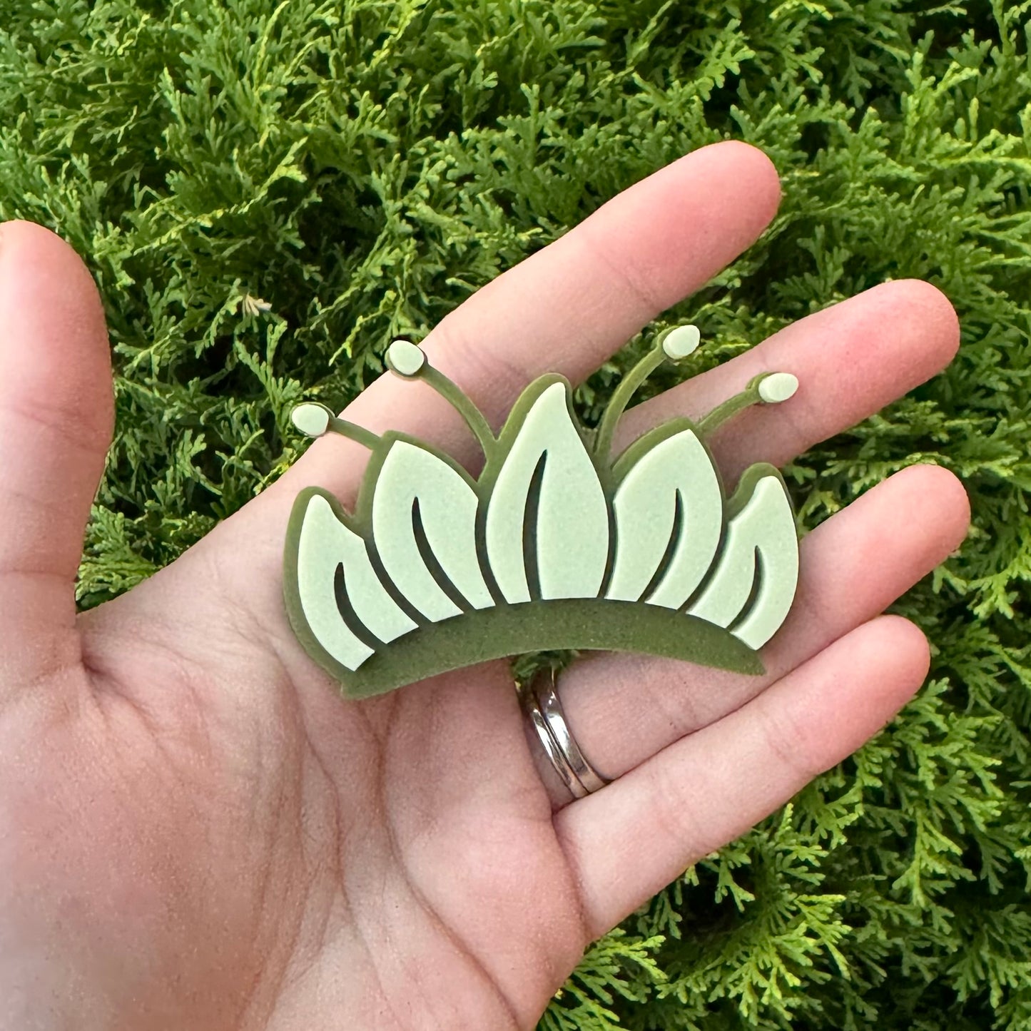 Tiana's Crown || Hair Clip (ws)