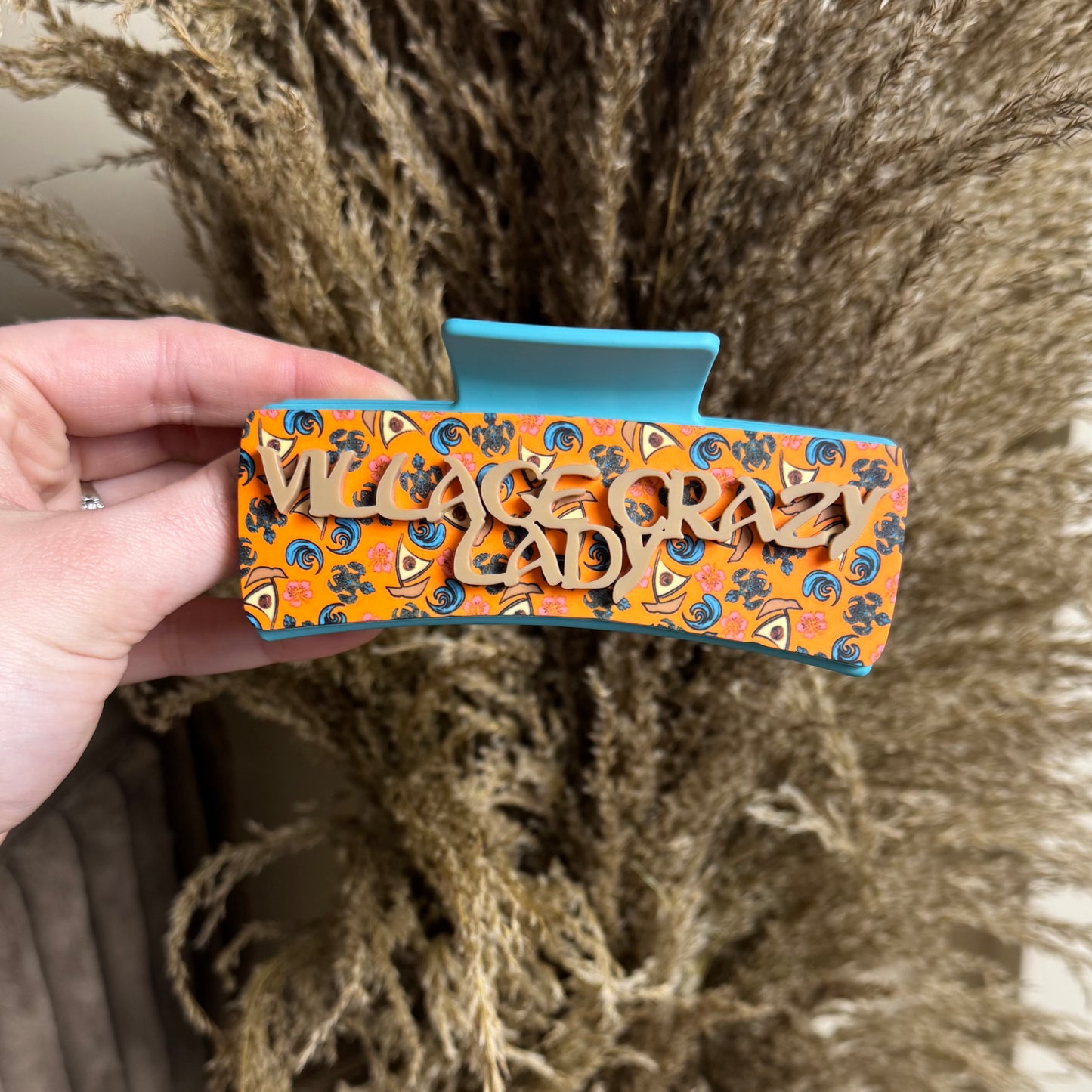 Village Crazy Lady || Claw Clip