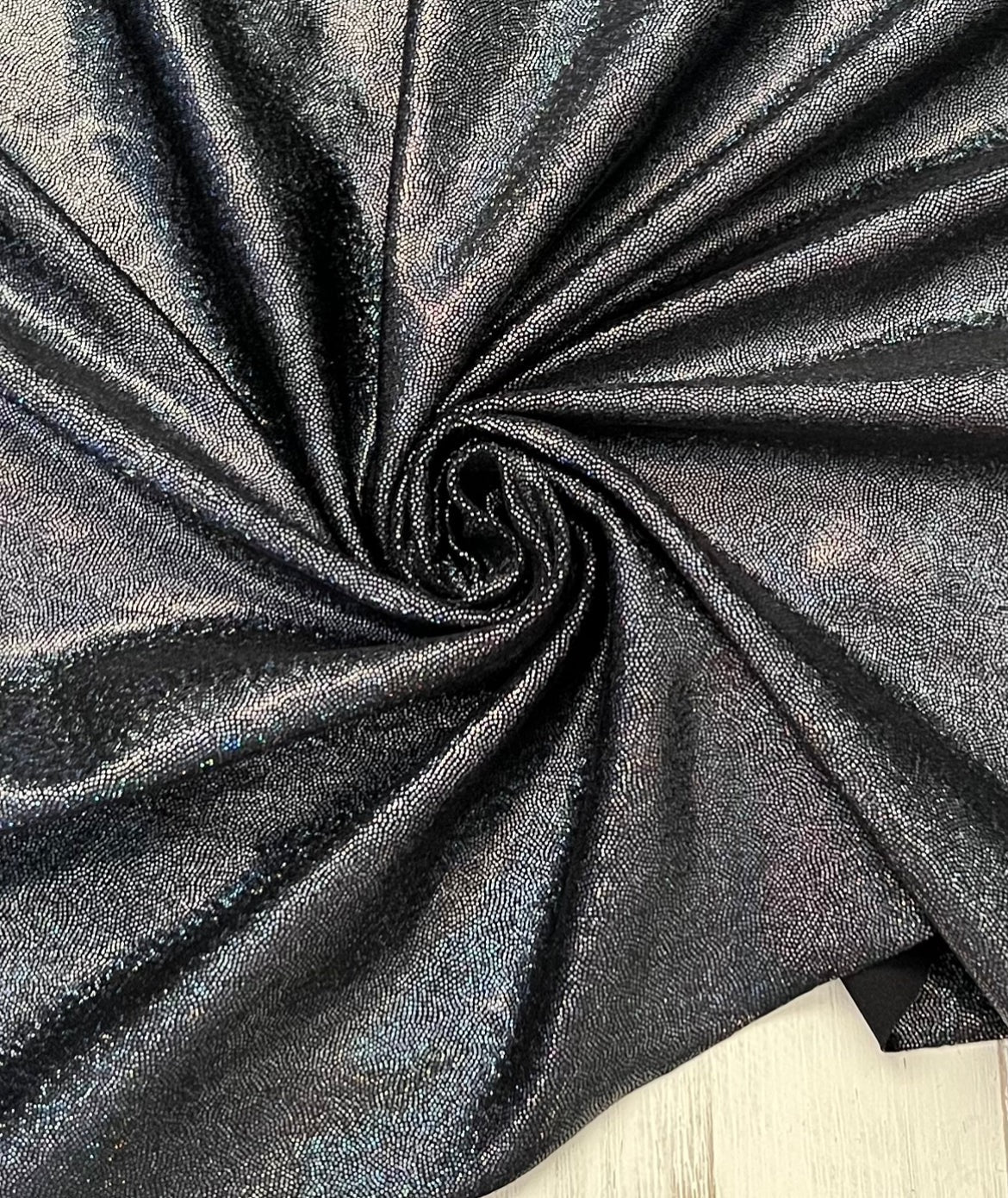 BLACK HOLOGRAM