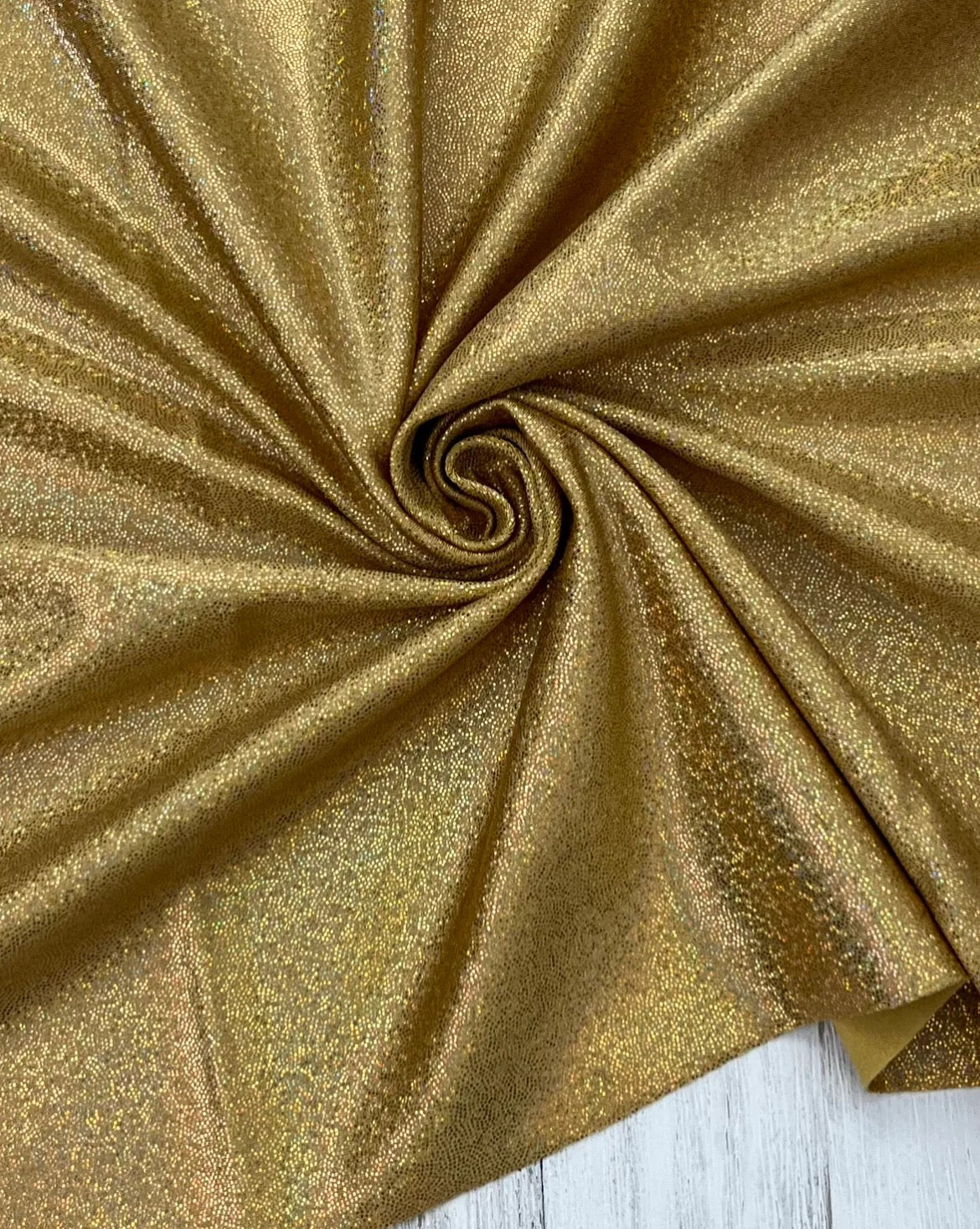 GOLD HOLOGRAM