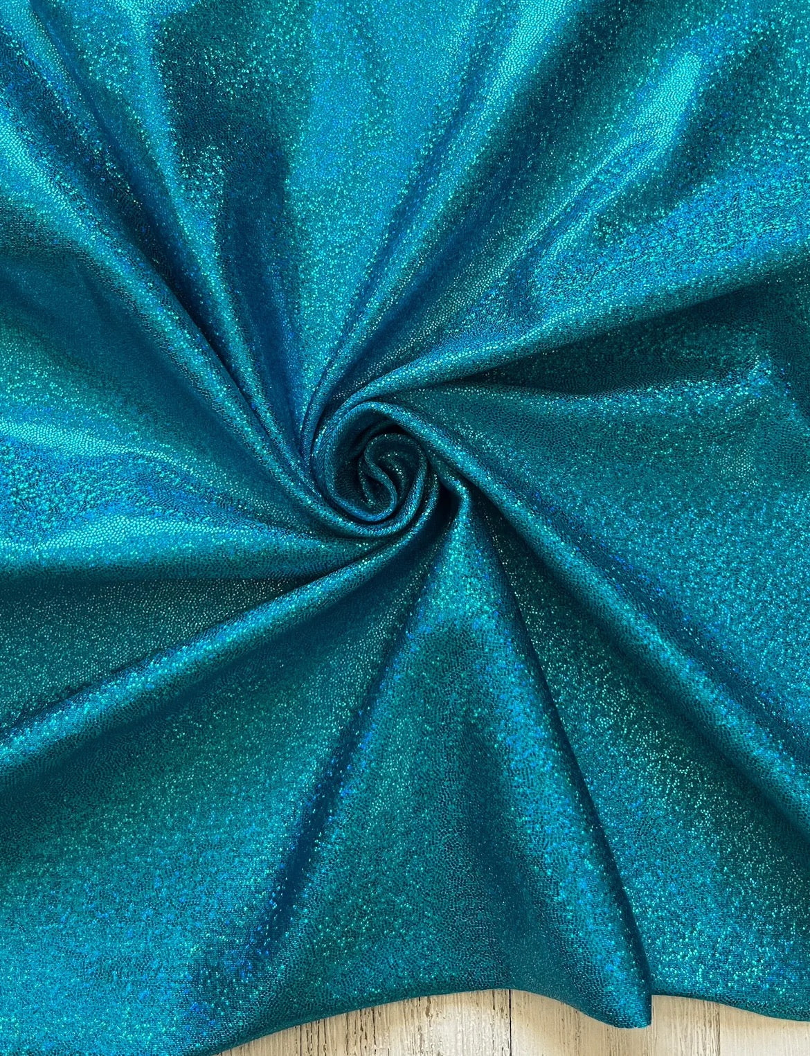 TURQUOISE HOLOGRAM