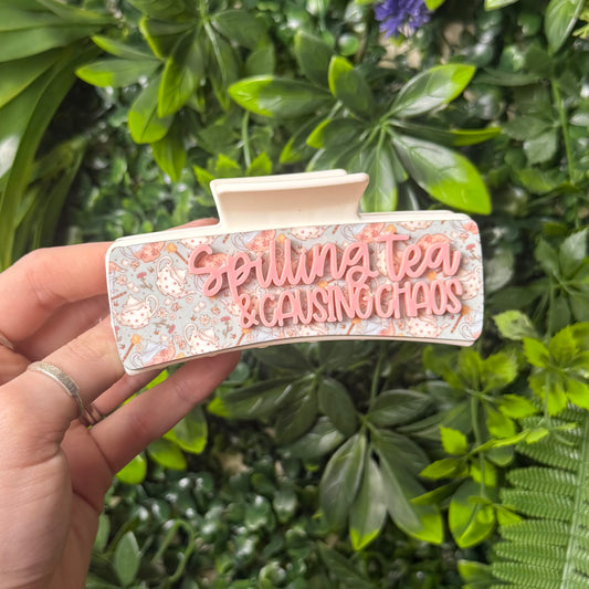 Spilling Tea & Causing Chaos || Claw Clip