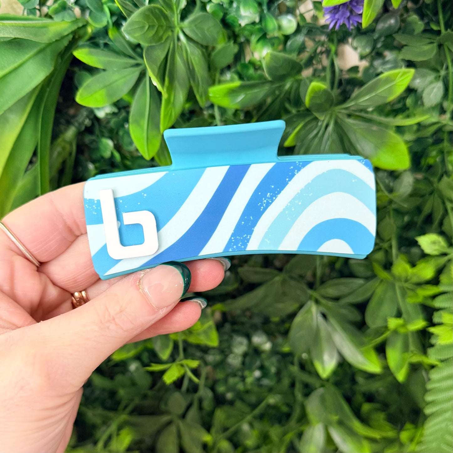 Burn (waved) || Claw Clip