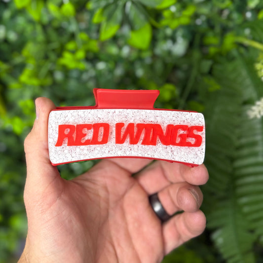 Red Wings || Claw Clip