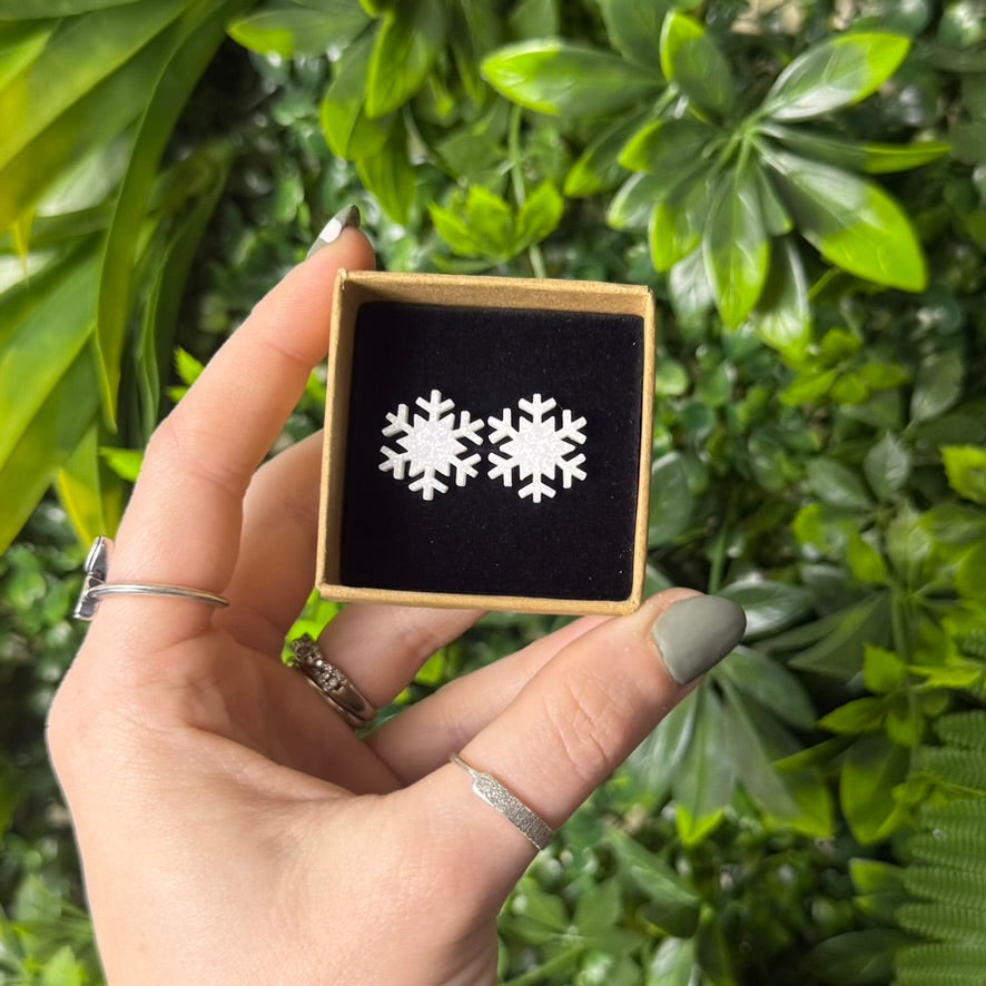 Snowflake || Stud Earrings
