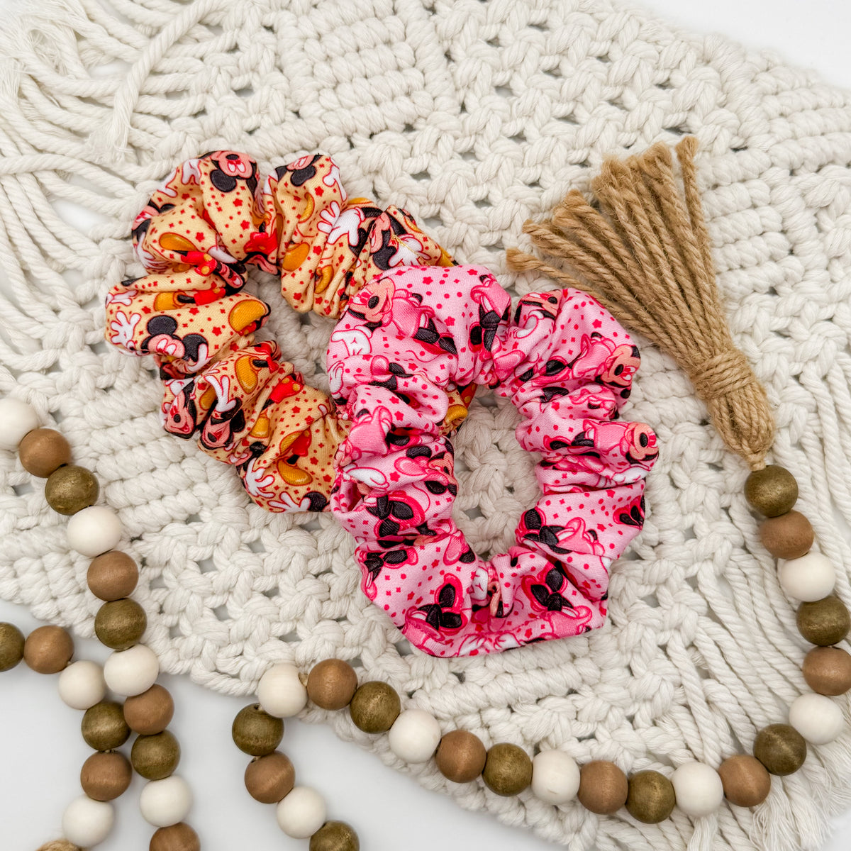 RTS Mouse || Scrunchie