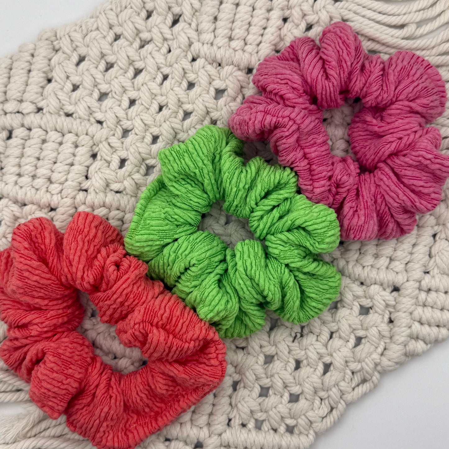 RTS Textured || Scrunchie