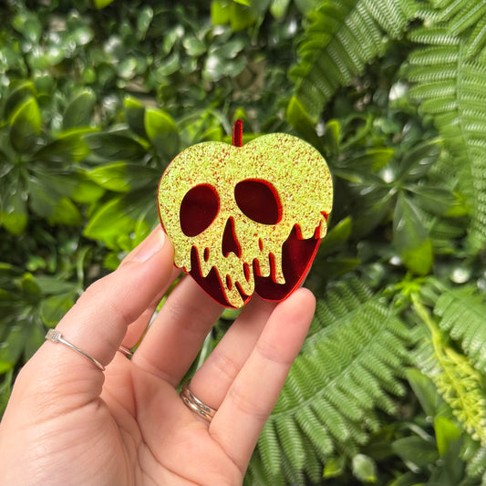 Poison Apple || Hair Clip (ws)
