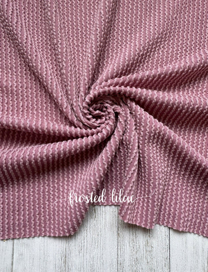 FROSTED LILAC WAVED RIB