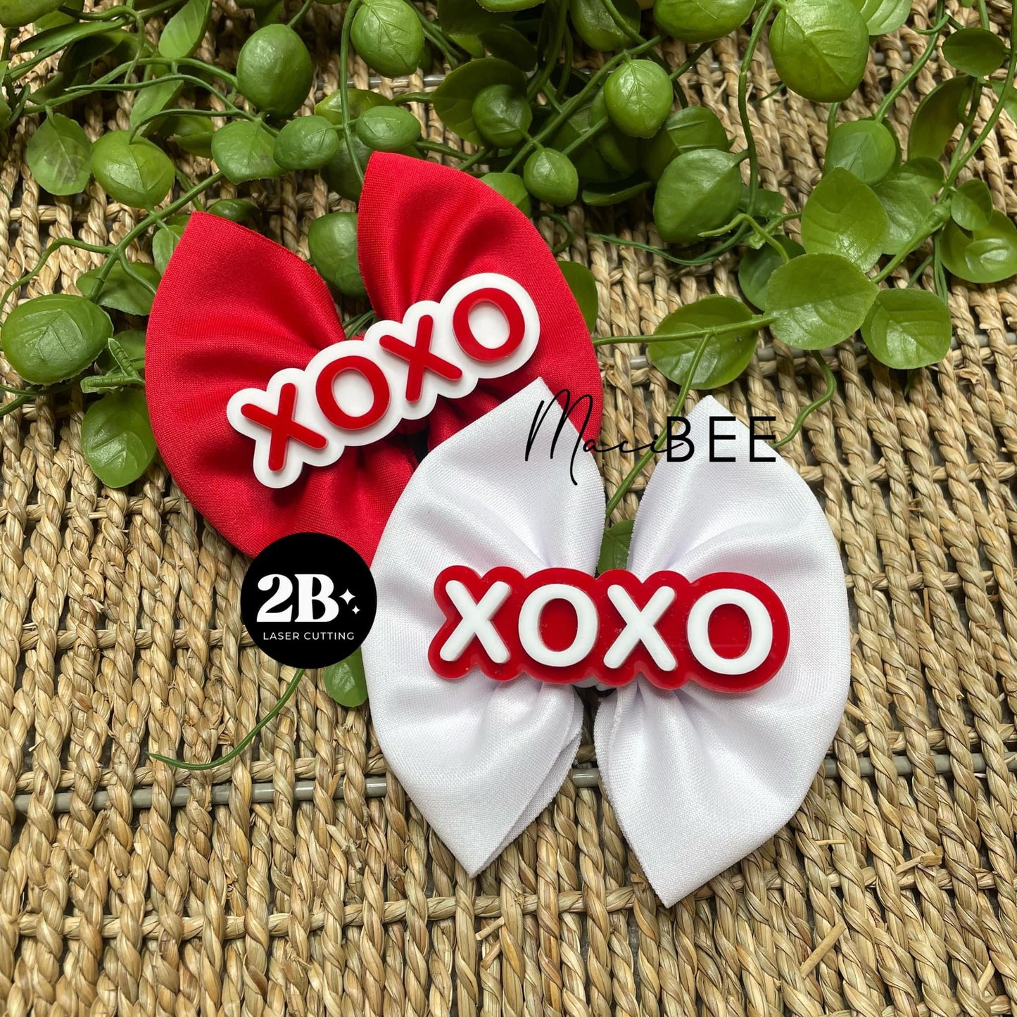 XOXO || Hair Clip