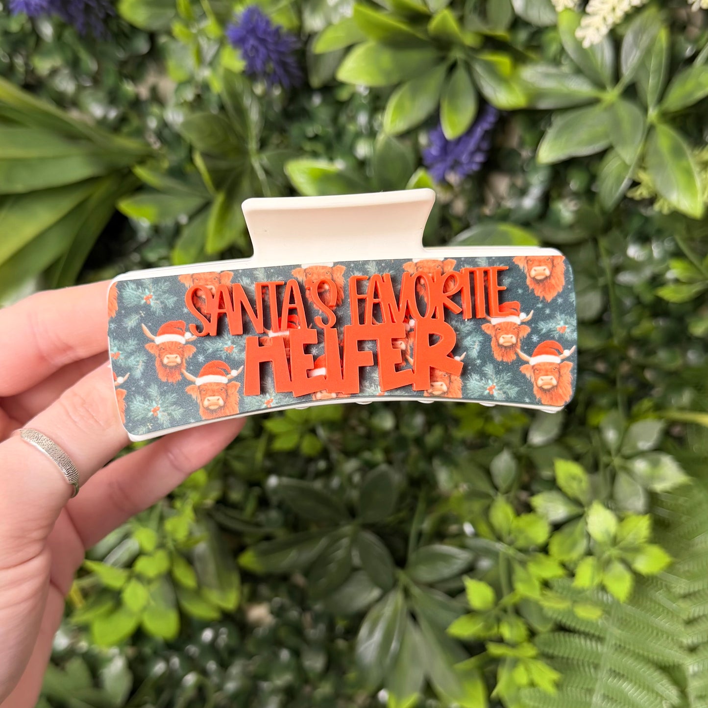 Santa's Favorite Heifer || Claw Clip