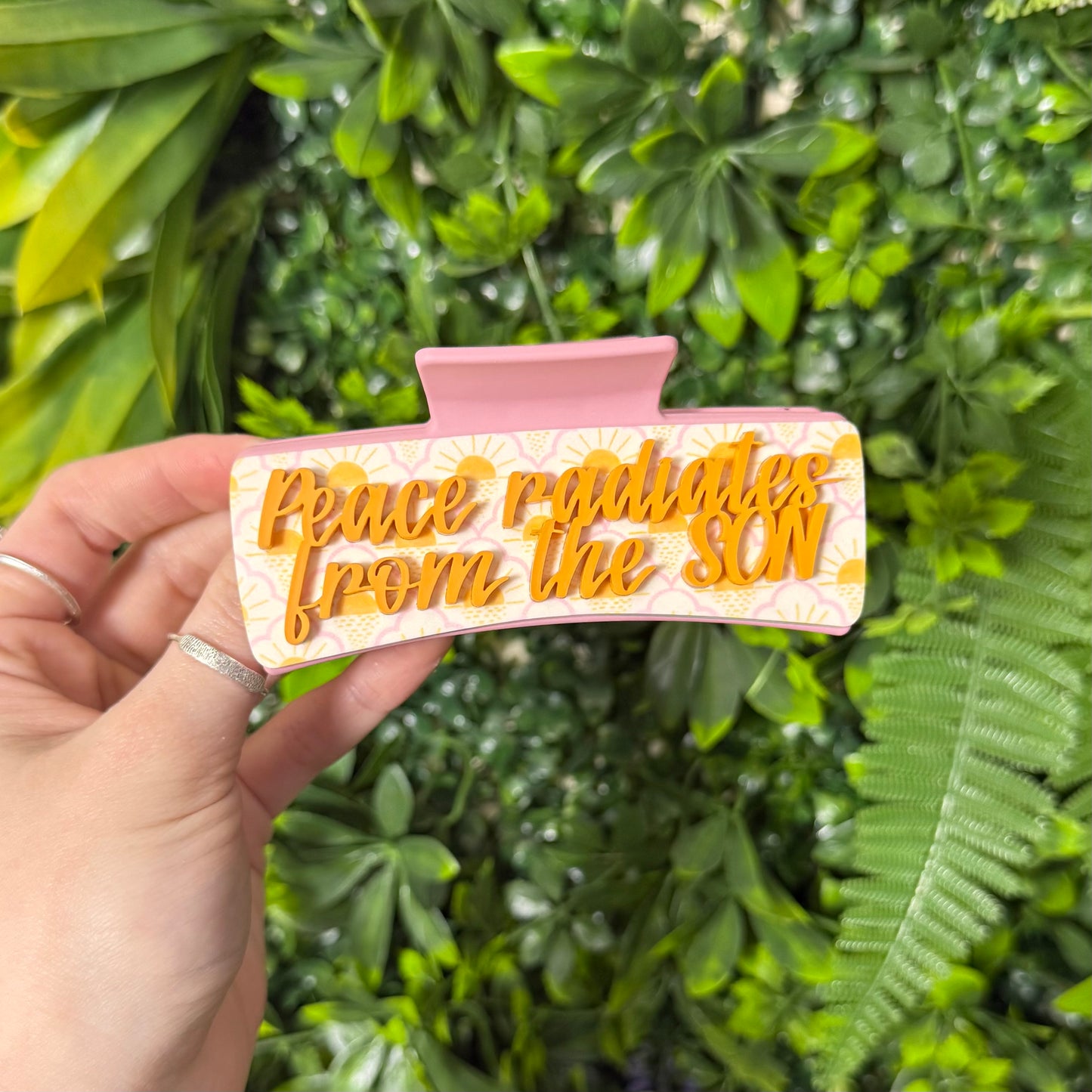 Peace Radiates From The Son || Claw Clip